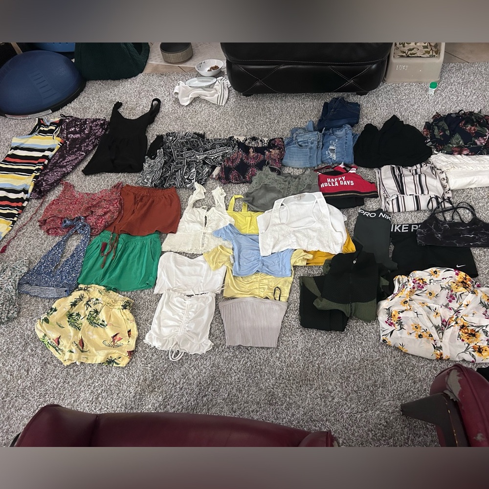 Massive bundle of jr’s clothes willing to swap out pieces